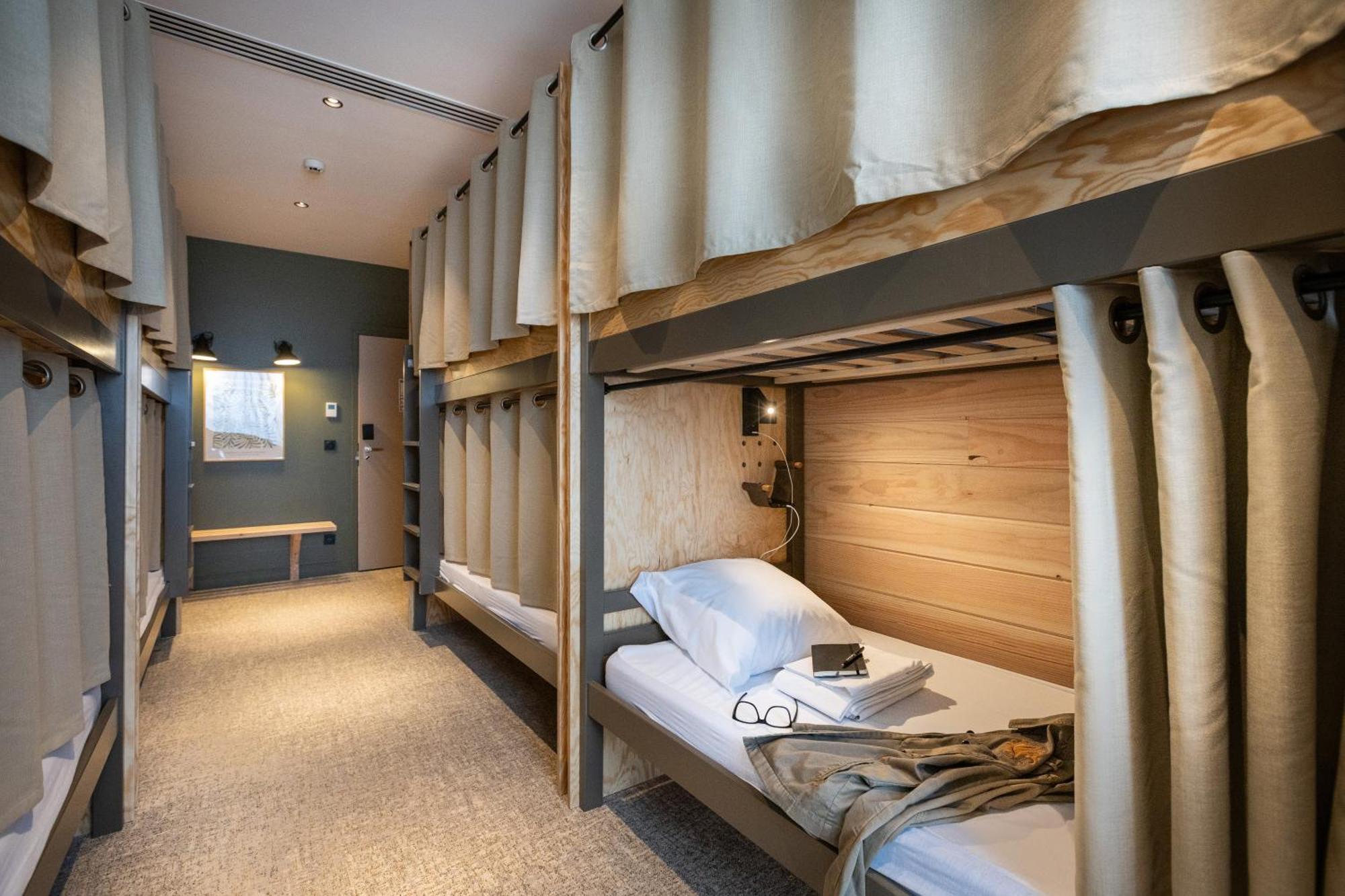 Hotel Le Bout Du Parc De Версал Екстериор снимка